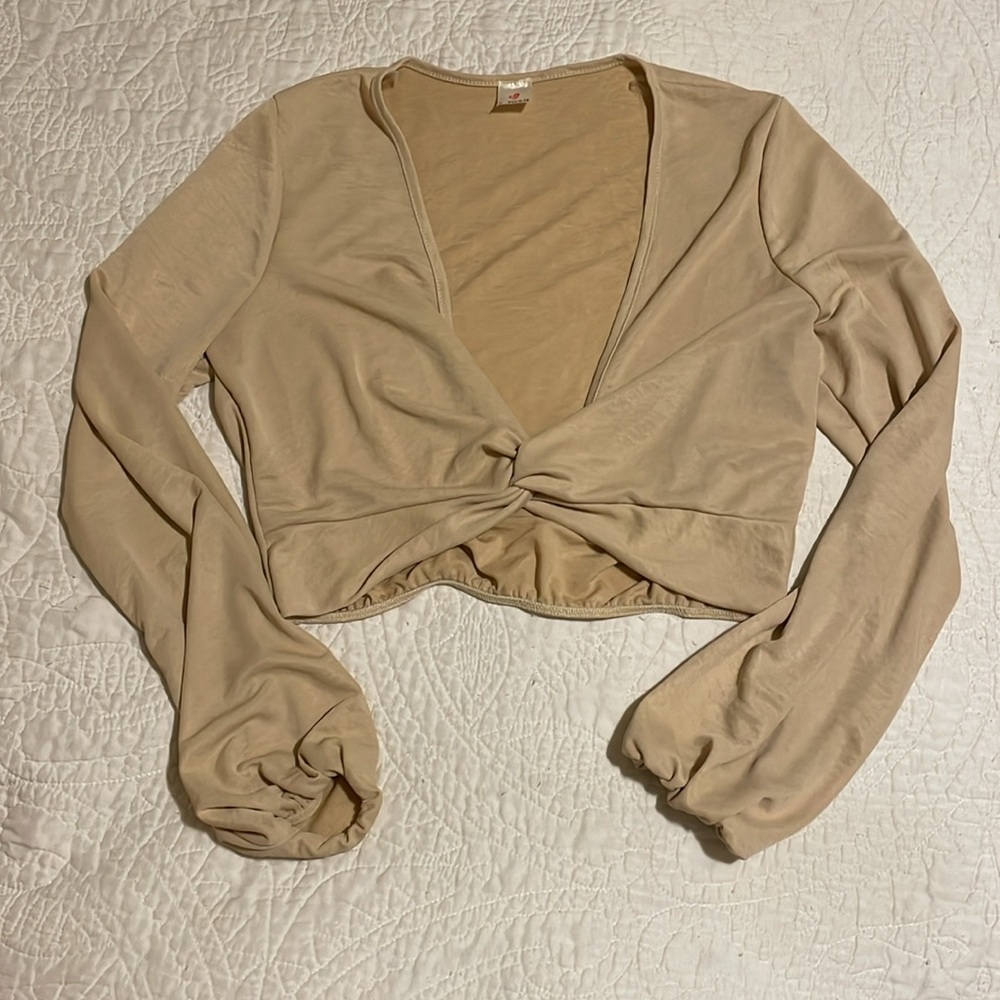 Cute Cream Cropped Long Sleeve